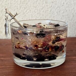 Ritual dedicated candle to the morrigan